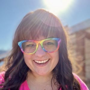 Meet your Posher, Rebekah